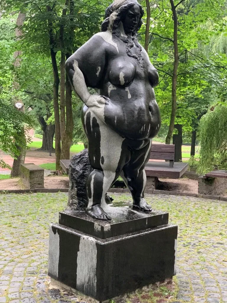 Скульптура в Стрыйском парке