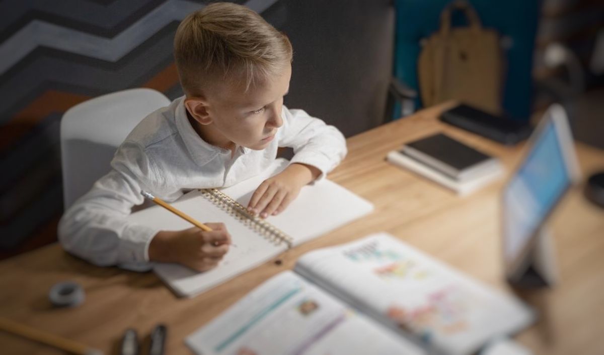 Школьные учебники 2023 – не все школьники получат учебники и учебные материалы Школьные учебники 2023 – не все школьники получат учебники и учебные материалы