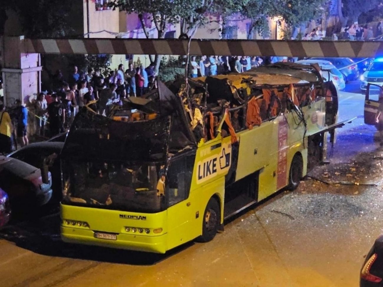 Автобус з українцями розбився у Неводарі Румунія 28 серпня 2023 - фото