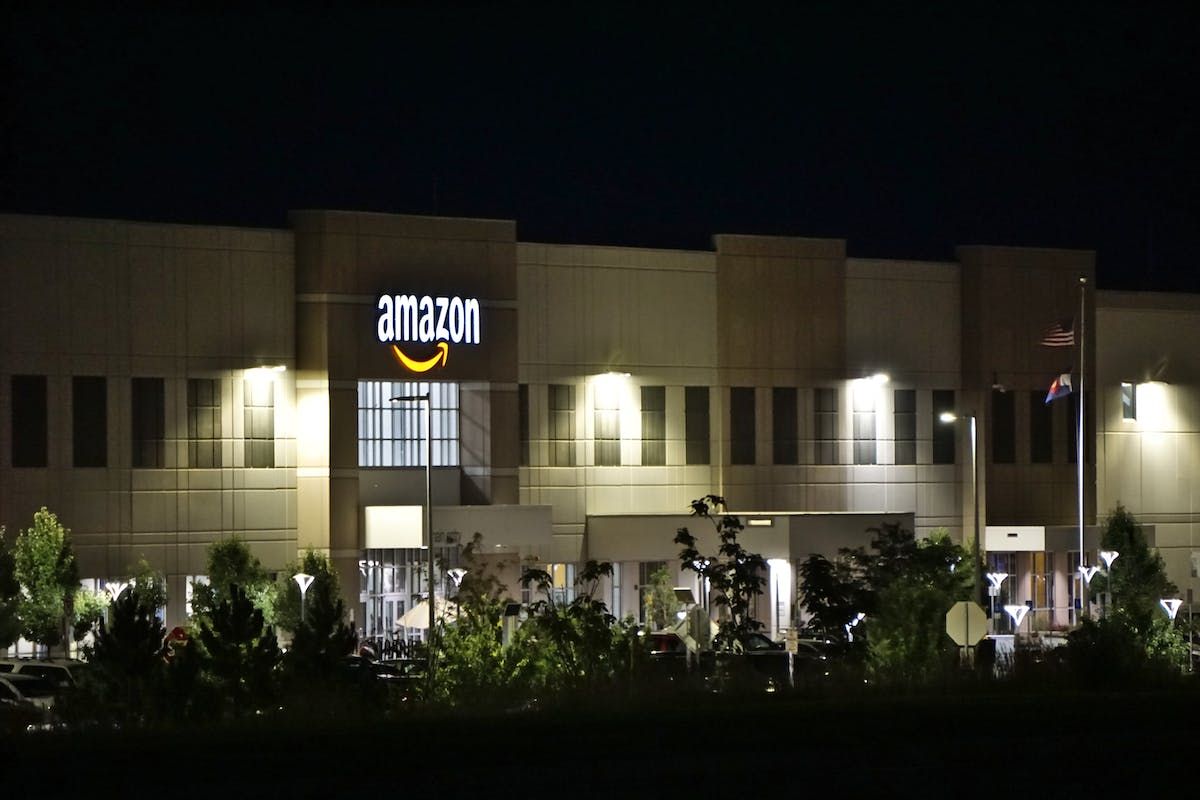 Amazon отменил комиссию для украинского бизнеса