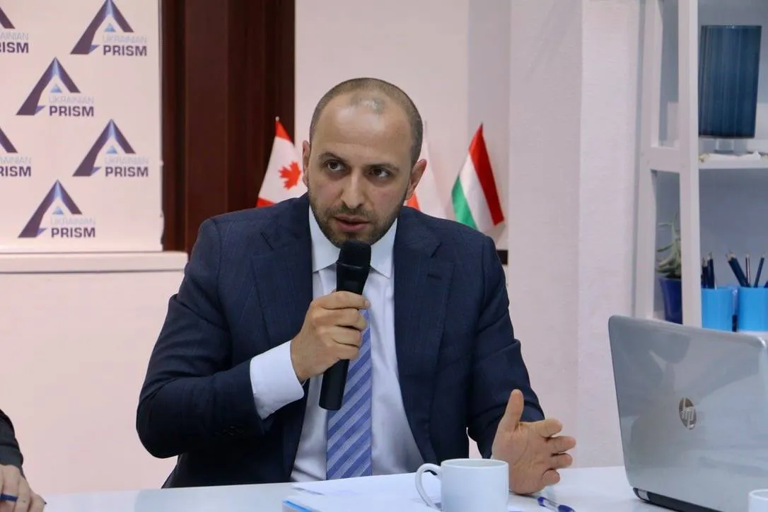 Рустем Умєров 2020 рік Рустем Умєров 2020 рік