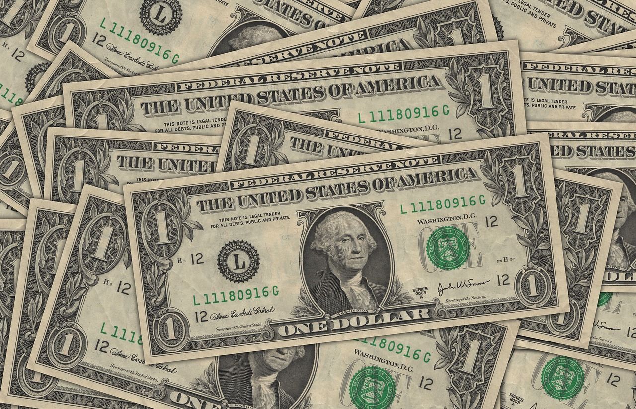 Курс доллара в сентябре – какой будет цена валюты – будет ли она дорожать