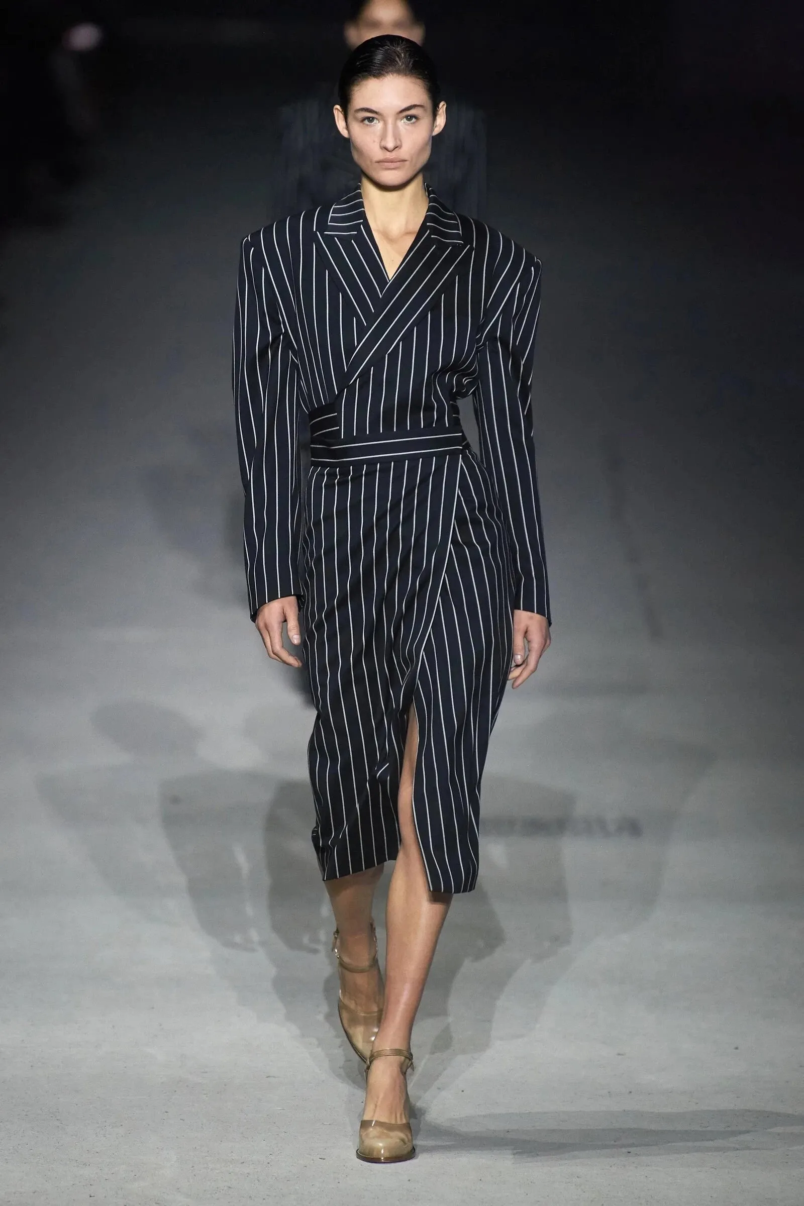 Трендові сукні осені 2023 Трендові сукні осені 2023