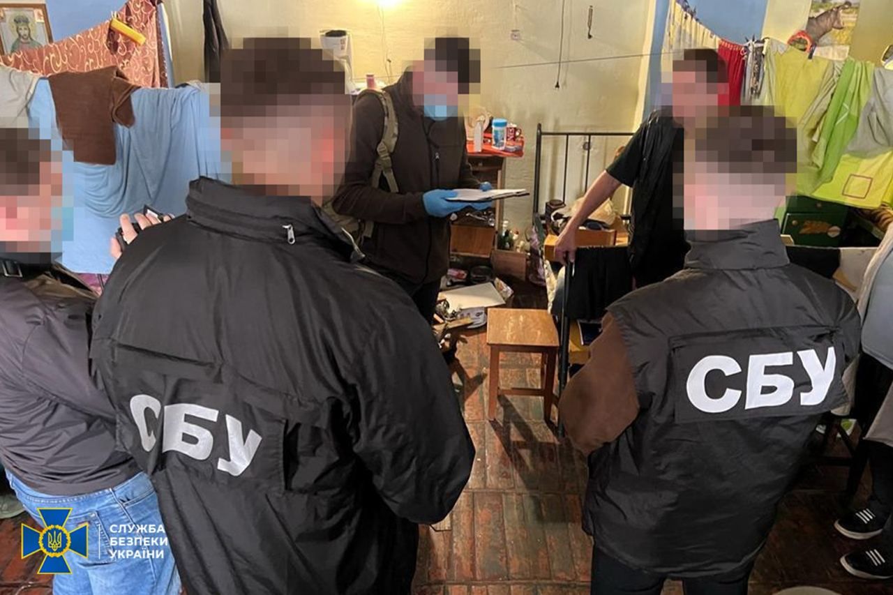 СБУ викрила в'язня-агента ФСБ, який шукав коригувальників для російських ударів по Львову - 24 Канал