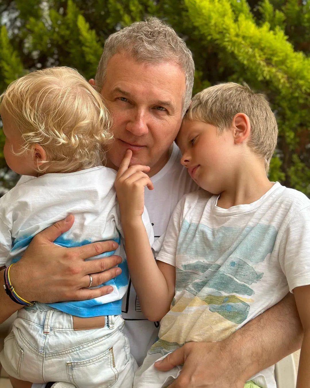 Юрій Горбунов зі синами Юрій Горбунов зі синами