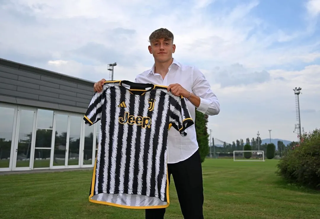 Андрій Фірман продовжив контракт із Ювентусом Андрій Фірман продовжив контракт із Ювентусом