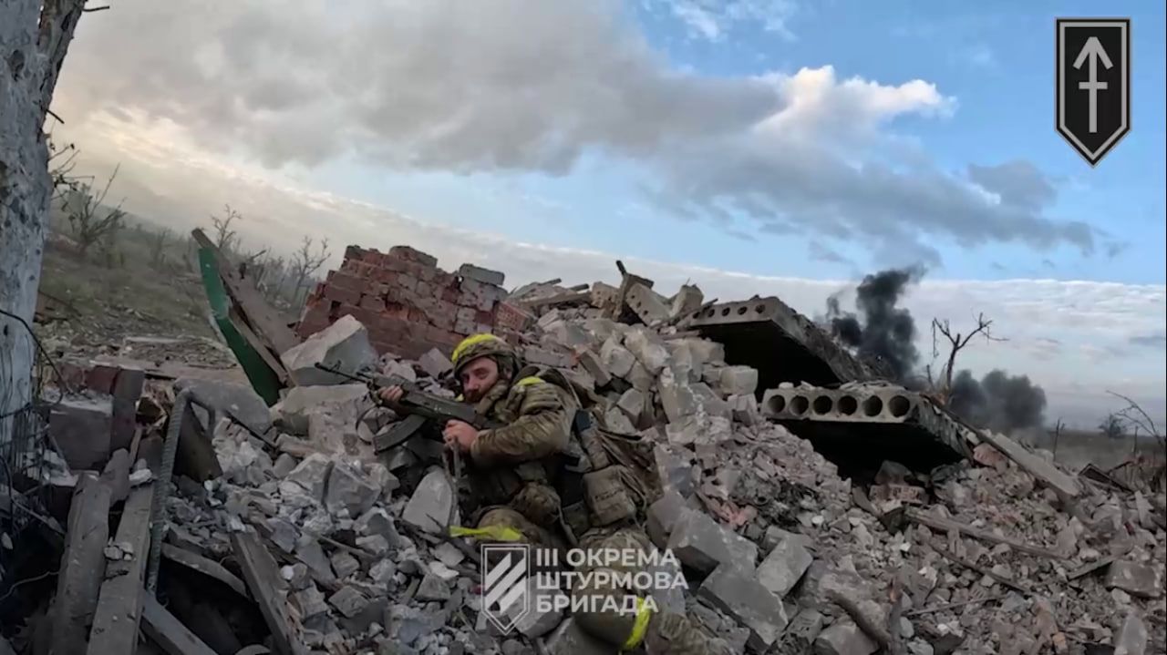 3 ОШБр б'є ворога в Андріївці 3 ОШБр б'є ворога в Андріївці