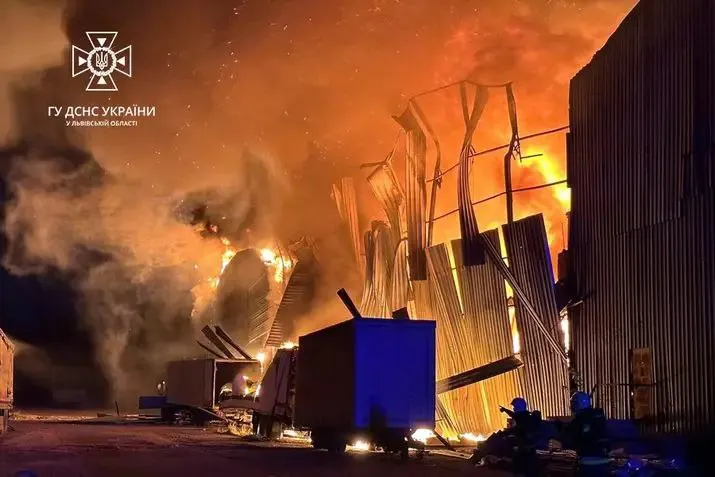 Дрони у Львовів пожежа