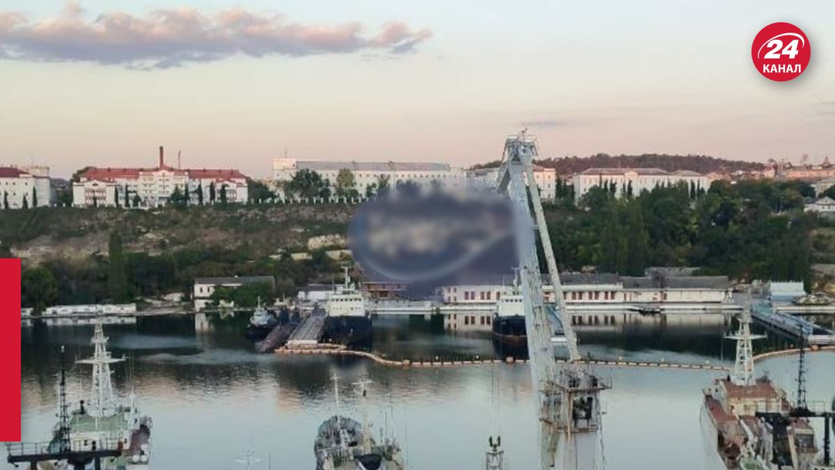Росія вивела усі підводні човни зі Севастополя - 24 Канал