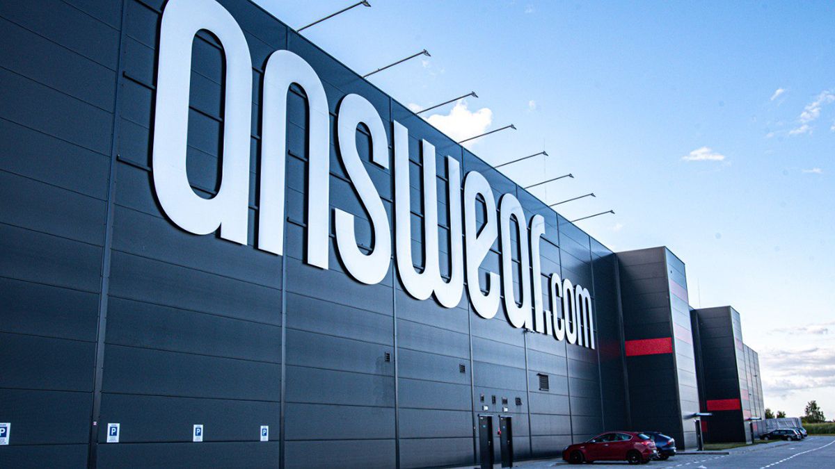 ANSWEAR инициирует крупную благотворительную кампанию ANSWEAR инициирует крупную благотворительную кампанию