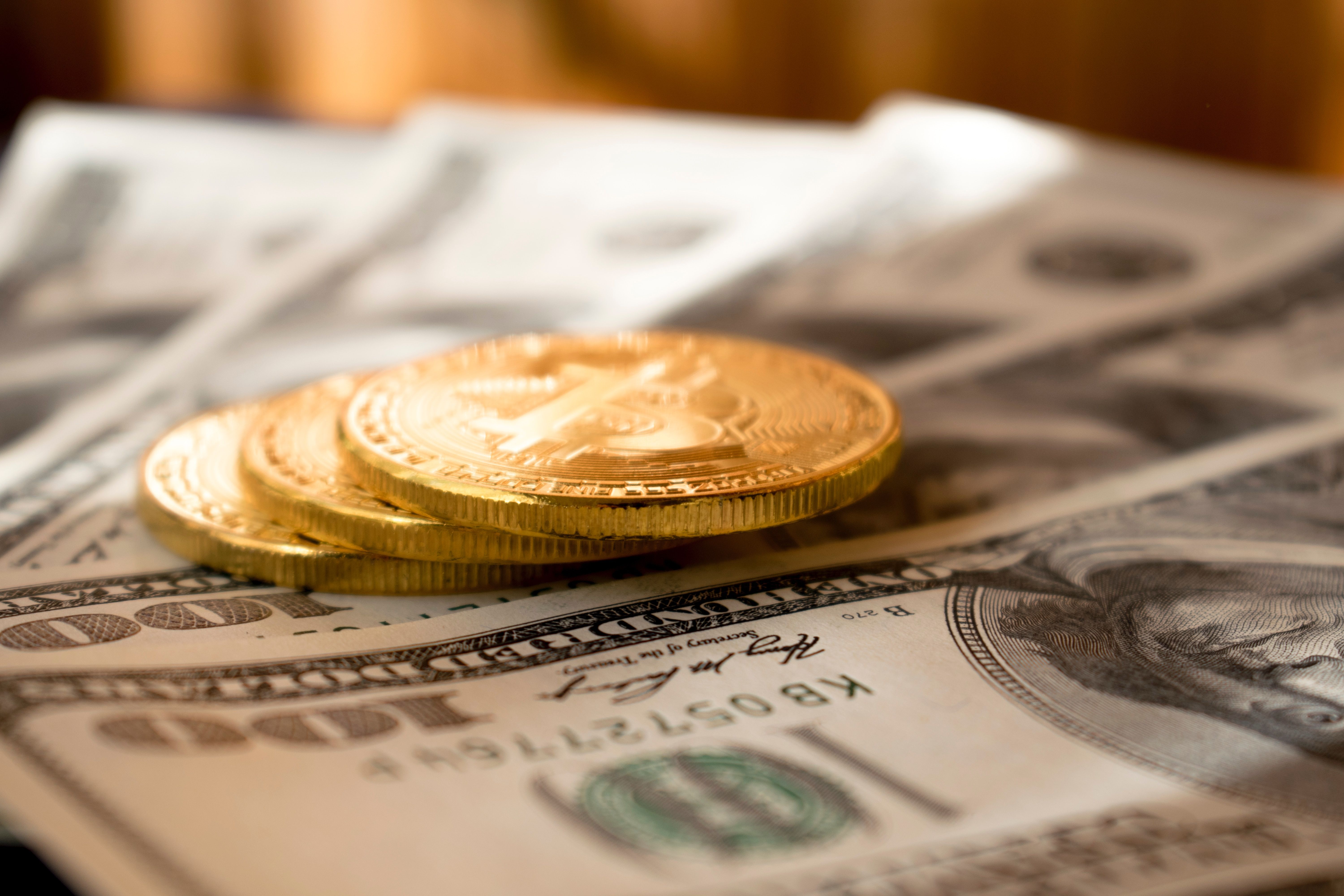 Доллар резко подешевел – какая цена валюты – где купить выгодно