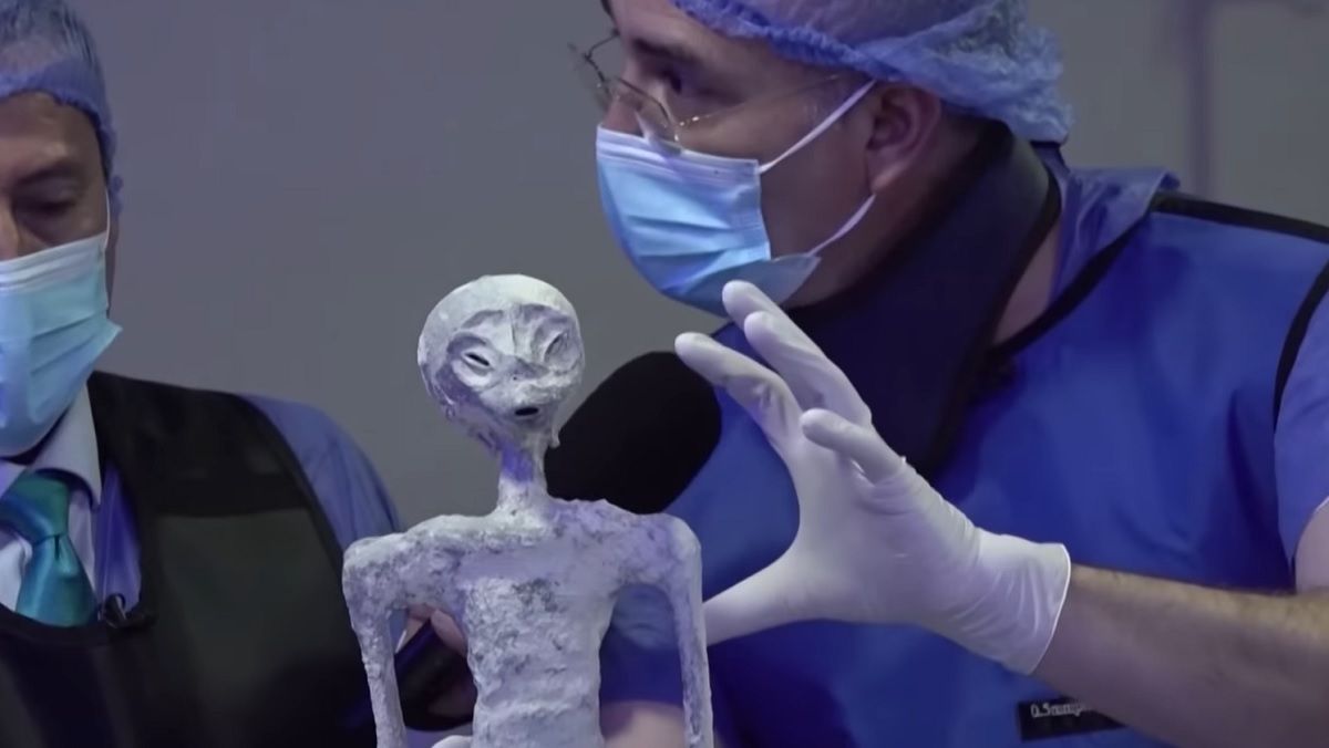 Мексиканских "инопланетян" исследовали в лаборатории Мексиканских "инопланетян" исследовали в лаборатории