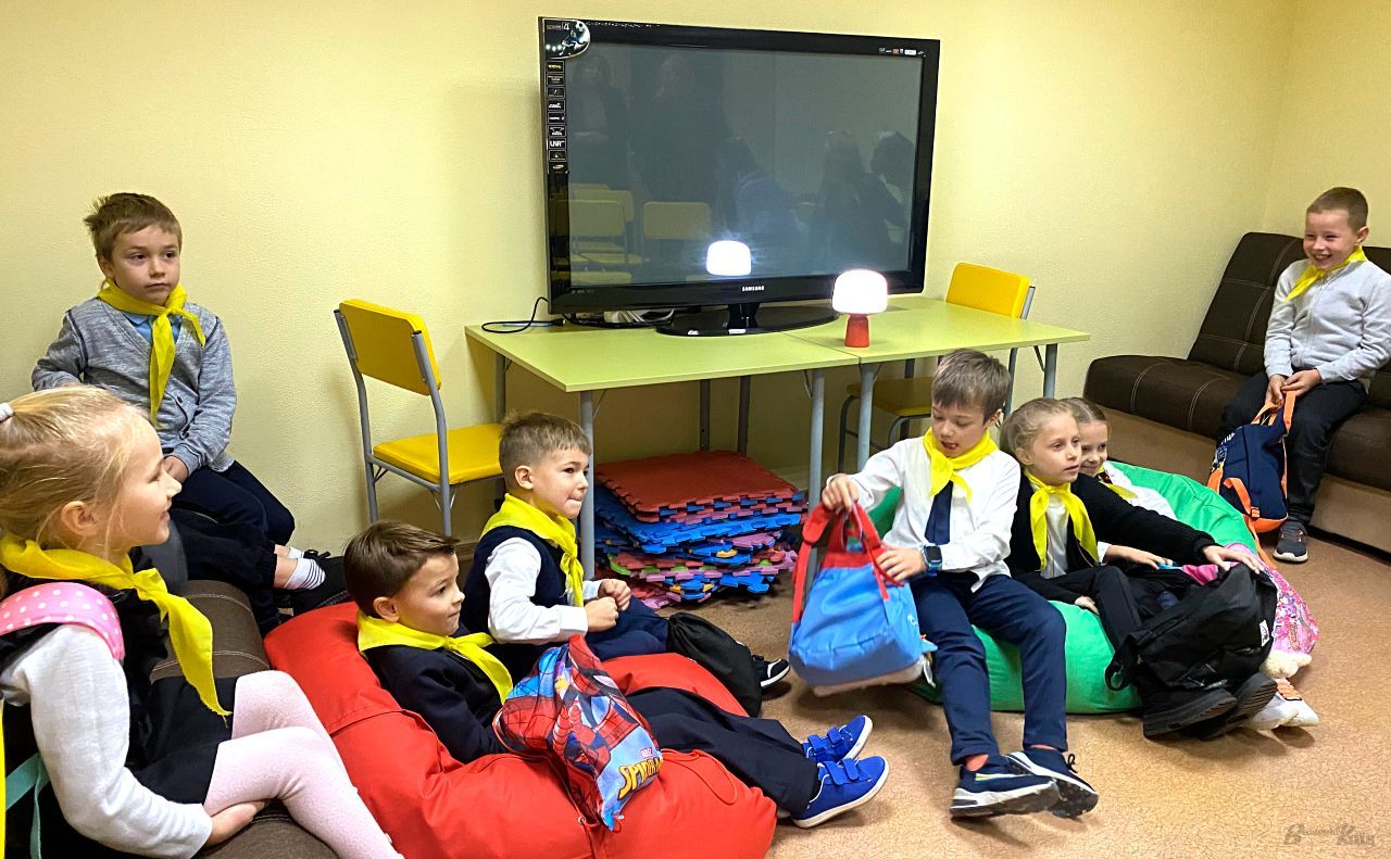 Чим зайняти дітей в укритті - в Україні стартувала кампанія для психологічної підтримки 