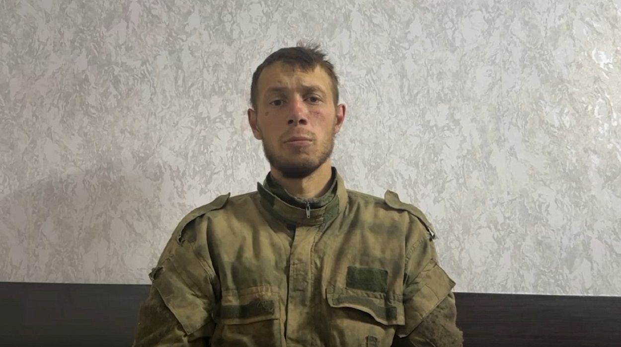 Российские пленные – российское командование застрелило солдата за то, что не смог копать - 24 Канал