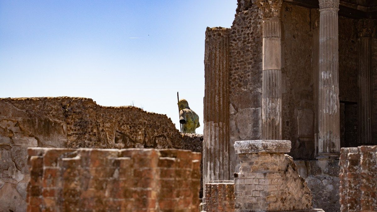 Нещодавно розкопане помешкання в Помпеях досі зберігає політичні лозунги на стінах Нещодавно розкопане помешкання в Помпеях досі зберігає політичні лозунги на стінах