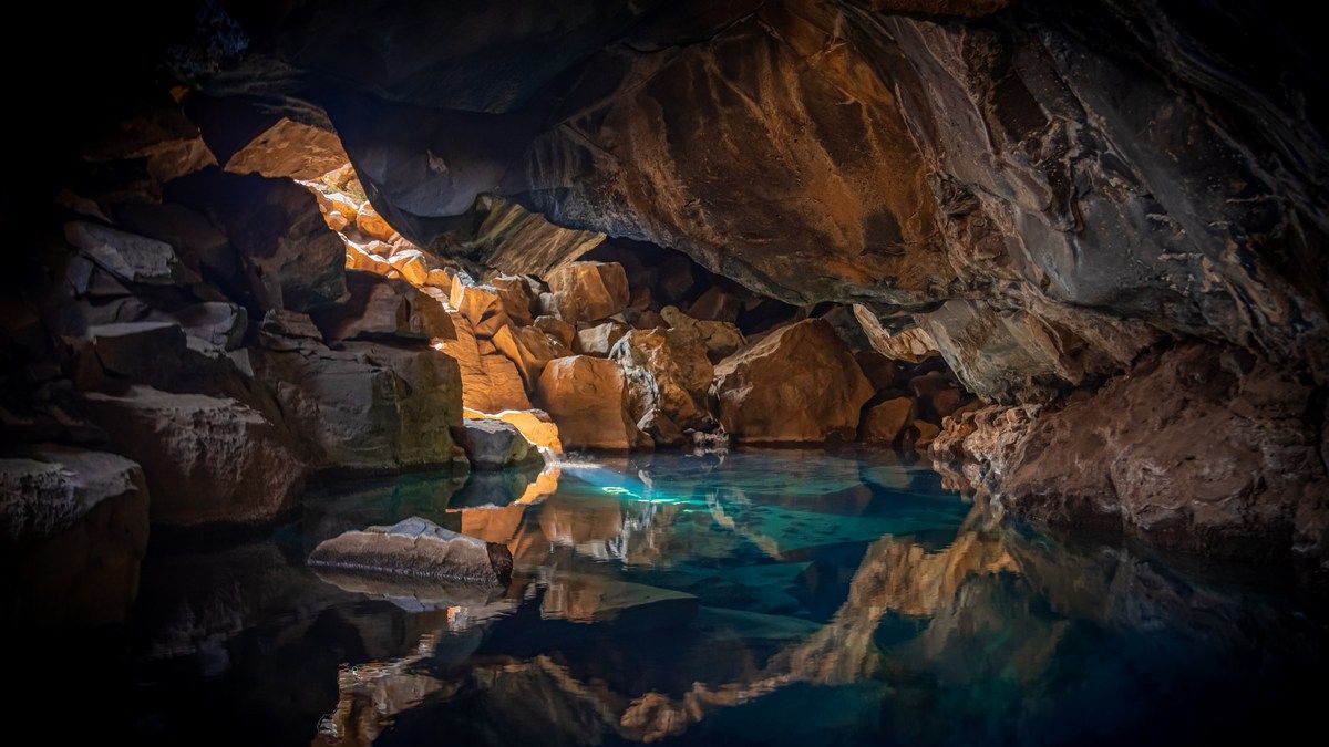 Микропластик теперь повсюду – ученые нашли его в пещере, закрытой от людей Микропластик теперь повсюду – ученые нашли его в пещере, закрытой от людей