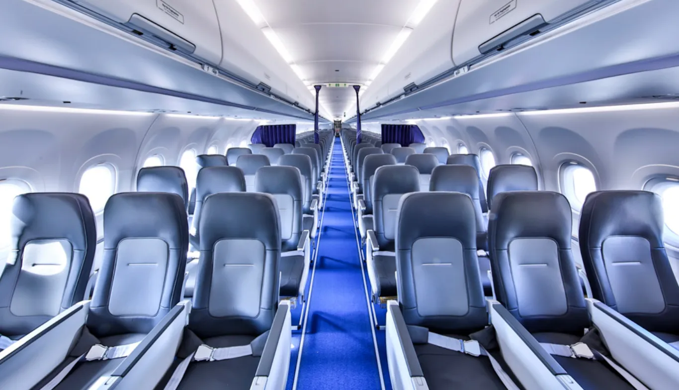 Lufthansa добавит зарядки и держатели для смартфонов в самолеты