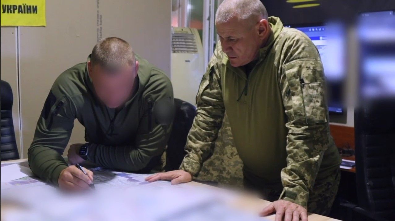 Тарнавський з'їздив до бойових бригад Тарнавський з'їздив до бойових бригад