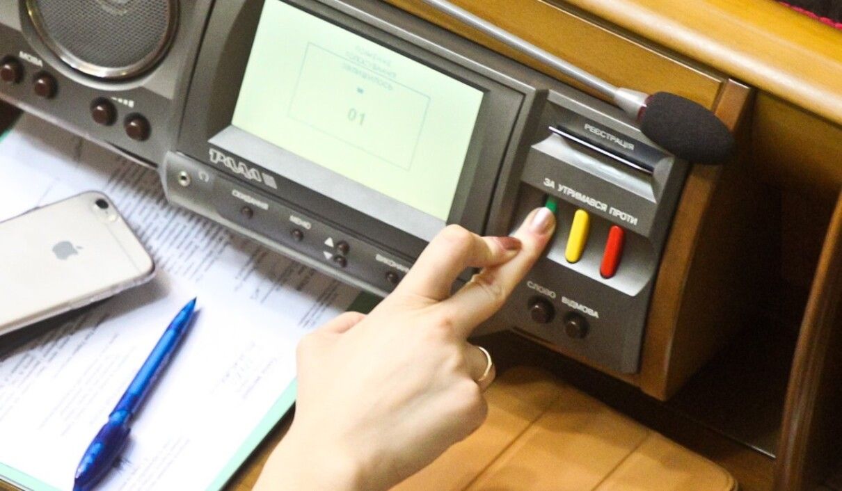 Експерт про голосування в ВР за заборону УПЦ МП: покаже, хто з нардепів заграє з ФСБ Експерт про голосування в ВР за заборону УПЦ МП: покаже, хто з нардепів заграє з ФСБ