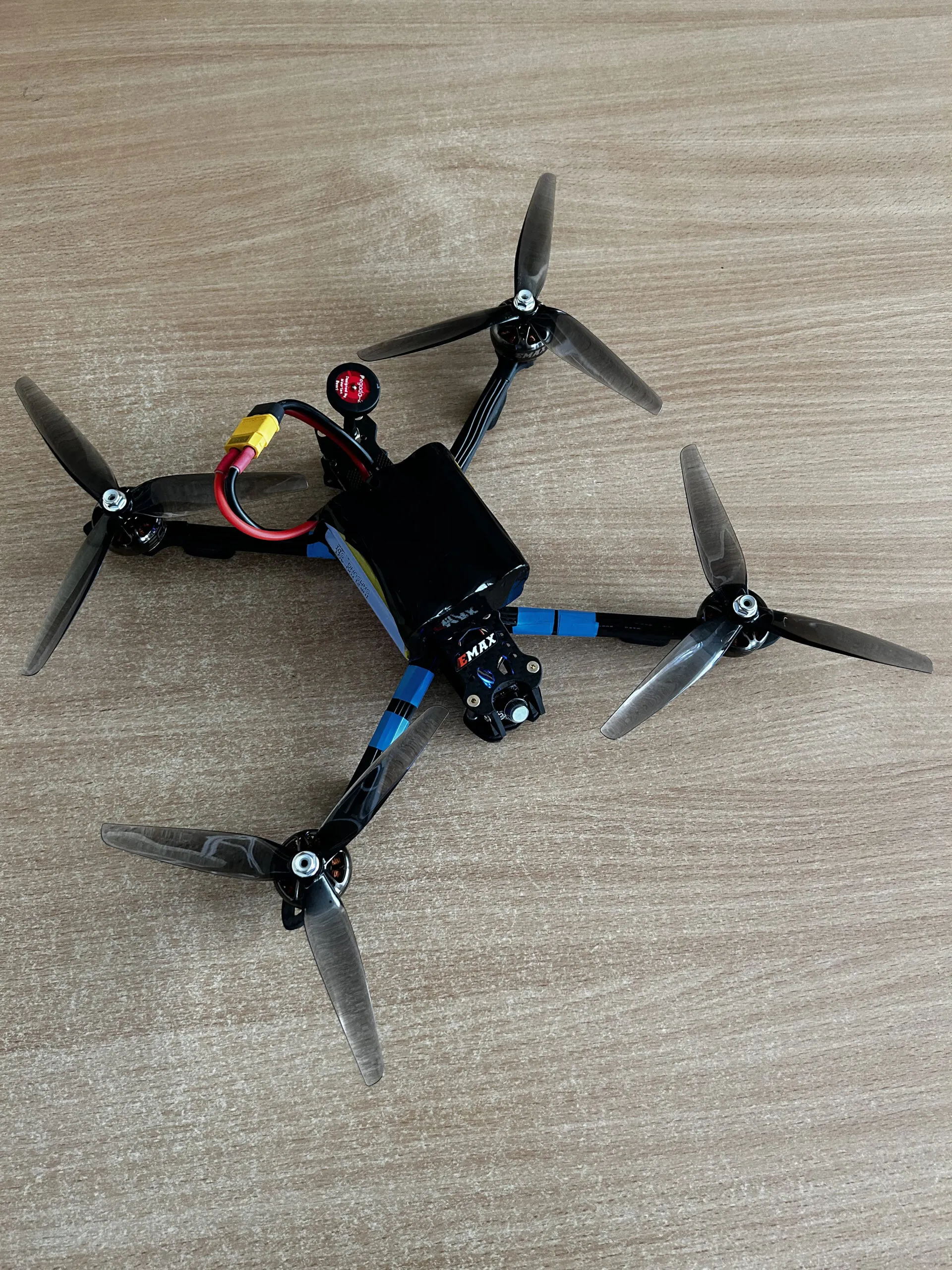 Український дрон Український дрон