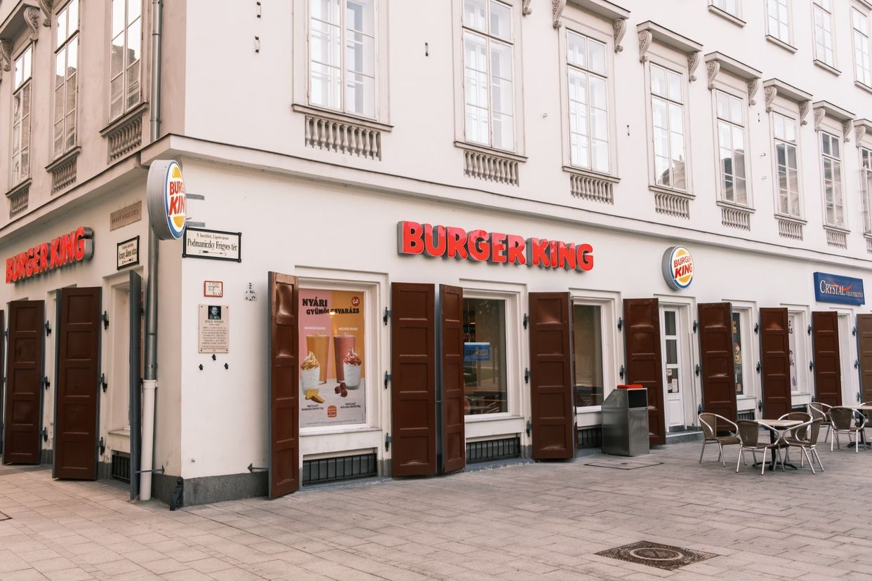 Burger King остается работать в России