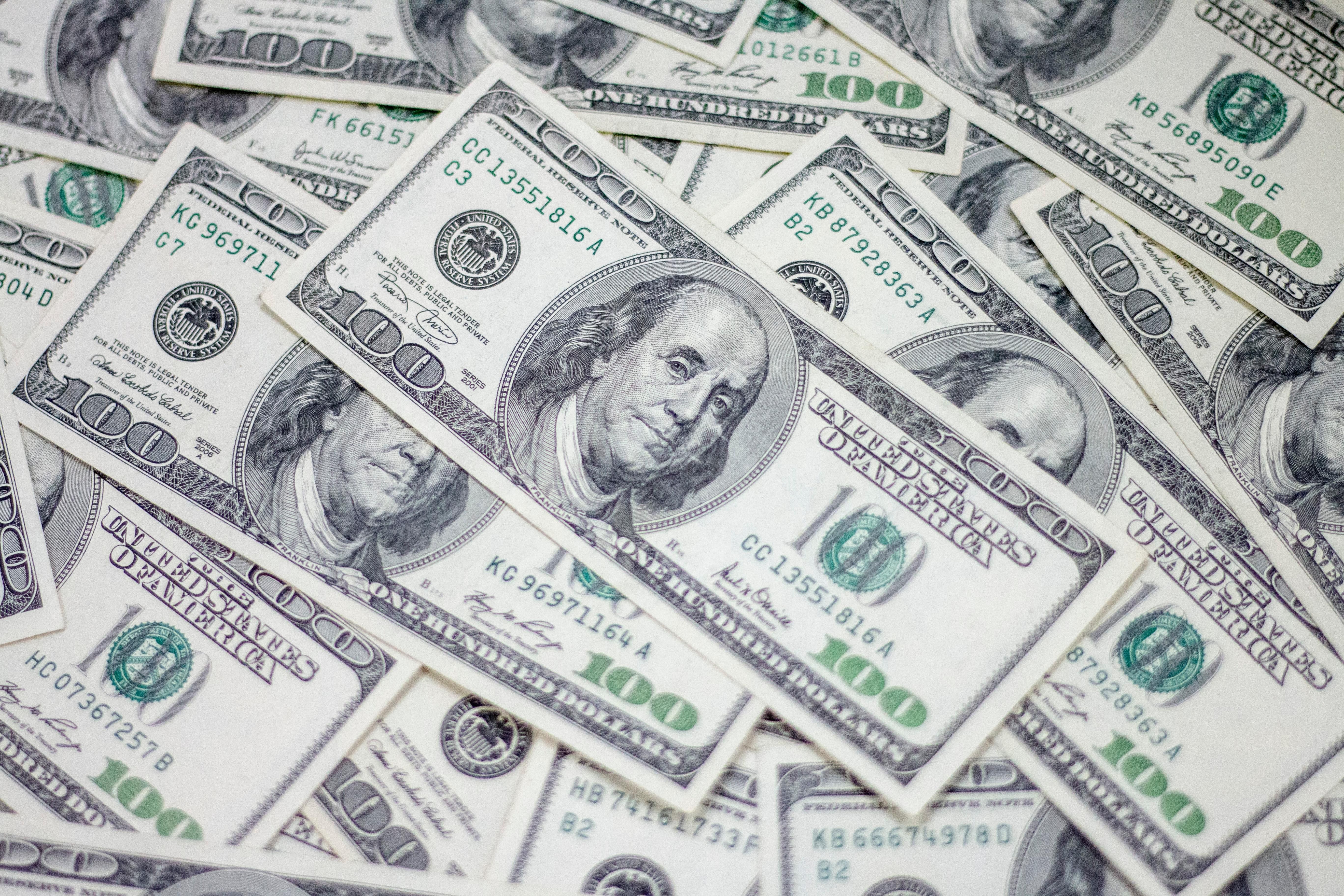 Курс доллара в октябре: как будет реагировать рынок на спекулятивное давление - Экономика Курс доллара в октябре: как будет реагировать рынок на спекулятивное давление - Экономика