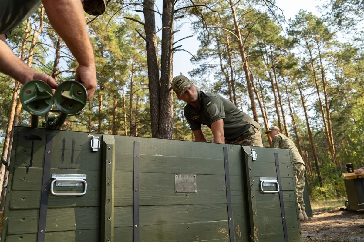 Защитники уже получили 53 миномета калибра 82-мм Защитники уже получили 53 миномета калибра 82-мм
