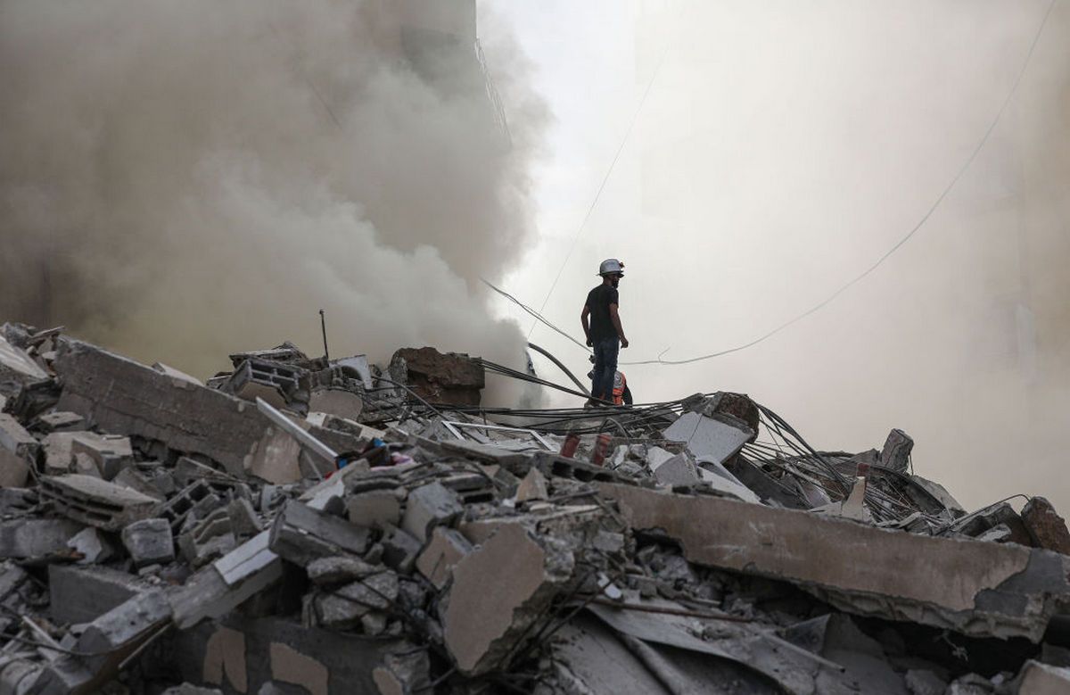 Завалы в Израиле в результате атак Завалы в Израиле в результате атак