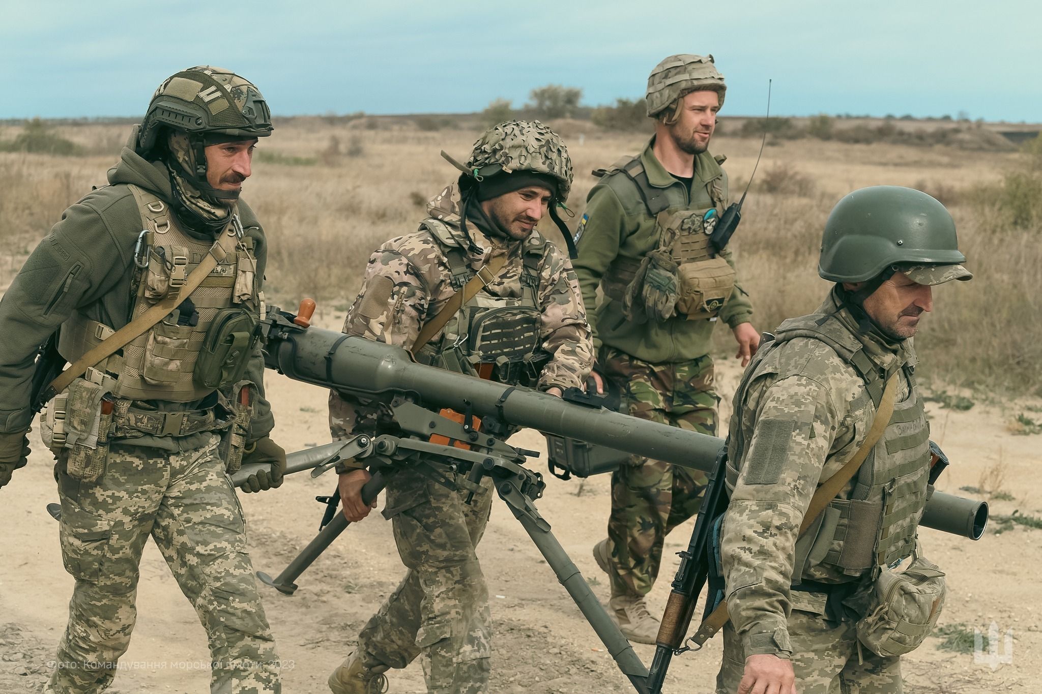 Россияне возле Авдеевки стали легкой мишенью для украинской артиллерии Россияне возле Авдеевки стали легкой мишенью для украинской артиллерии