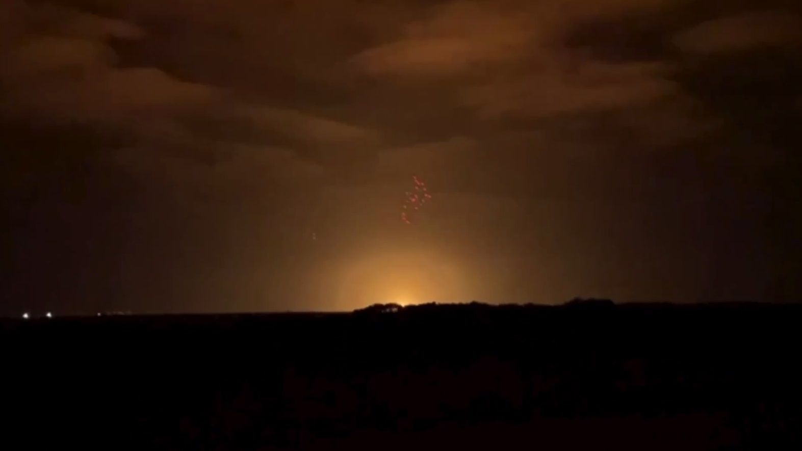 По меньшей мере 18 попаданий: дроны СБУ атаковали военный лагерь оккупантов в Курской области - 24 Канал По меньшей мере 18 попаданий: дроны СБУ атаковали военный лагерь оккупантов в Курской области - 24 Канал