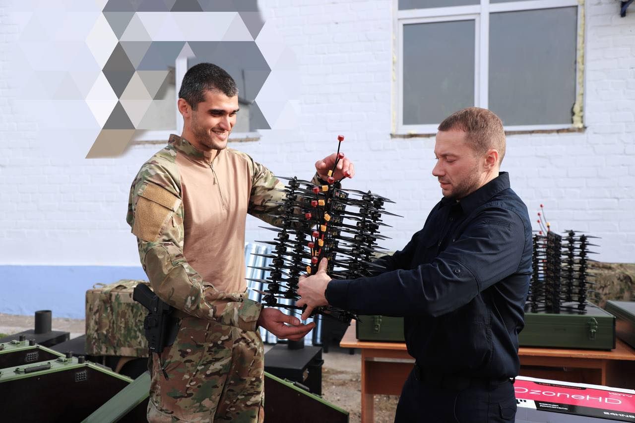 Благодійний Фонд Едуарда Мкртчана придбав БПЛА, пічки та генератори для військових Благодійний Фонд Едуарда Мкртчана придбав БПЛА, пічки та генератори для військових