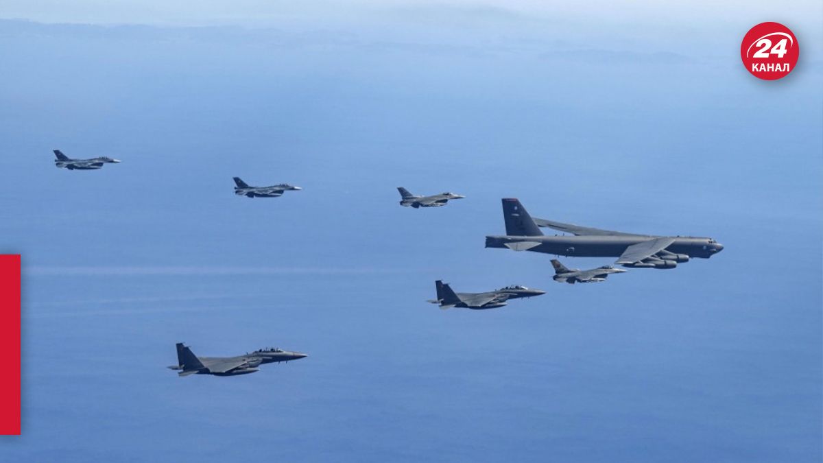 Япония, Южная Корея и США провели совместные учения Япония, Южная Корея и США провели совместные учения