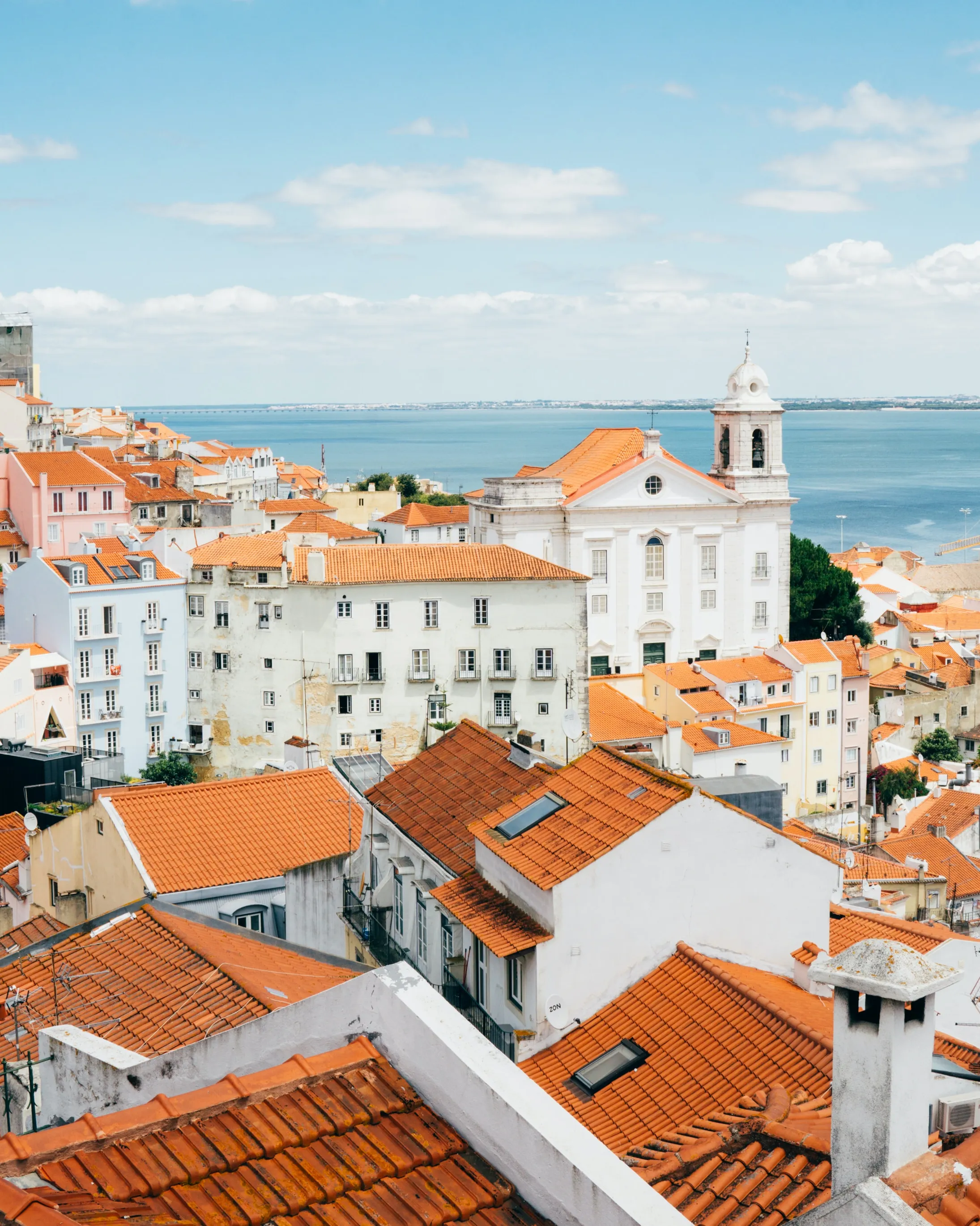 В португальском Пенише решили ввести налог для туристов