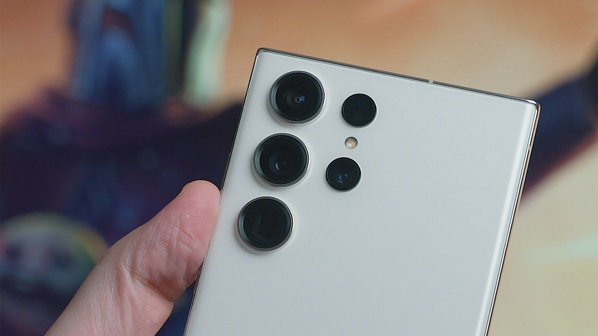 Лінійка Samsung Galaxy S24 обіцяє стати найрозумнішими смартфонами на ринку Лінійка Samsung Galaxy S24 обіцяє стати найрозумнішими смартфонами на ринку