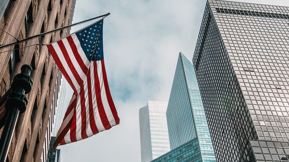 Администрация Байдена выделяет деньги на центры развития высоких технологий по всей стране Администрация Байдена выделяет деньги на центры развития высоких технологий по всей стране