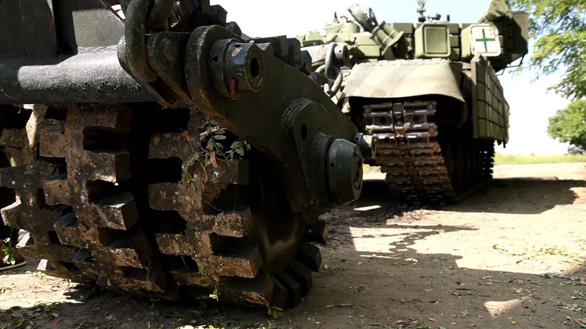 Важливо для контрнаступу: Метінвест розпочав серійне виробництво протимінних тралів для танків