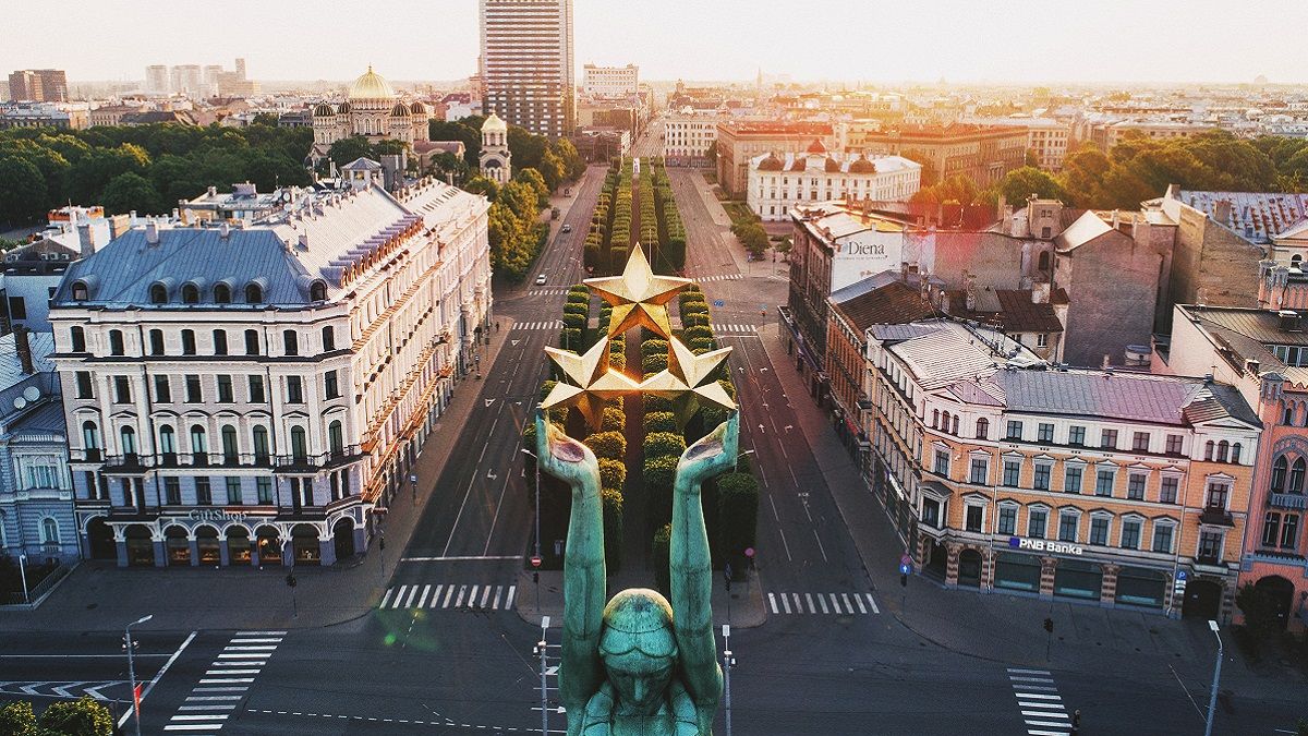 Російські авто потрібно буде вивезти або перереєструвати