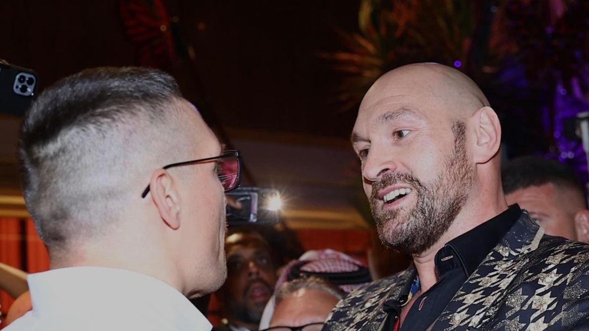 Усик - Ф'юрі - українець звернувся до чемпіона WBC щодо дати бою