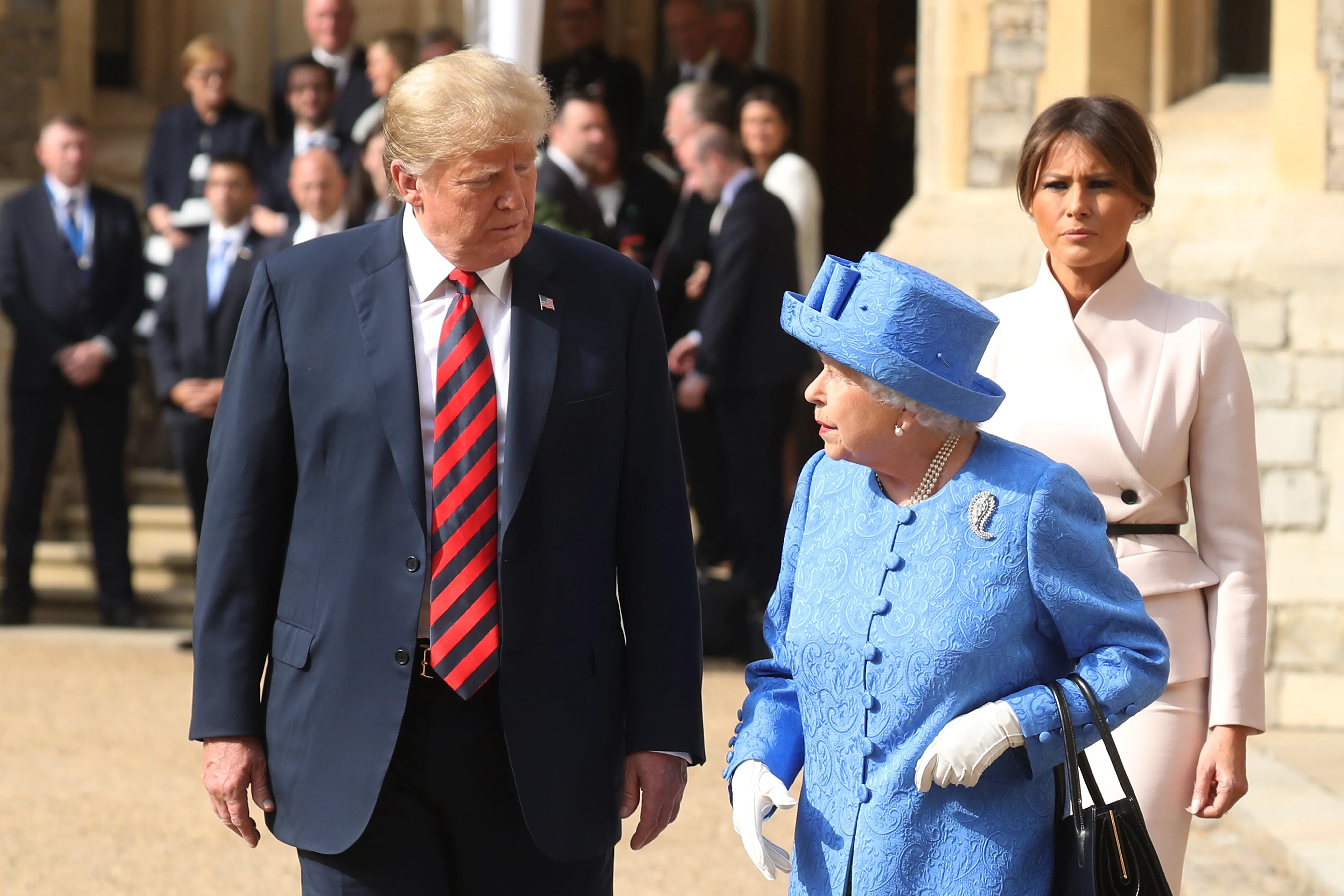 Королева Елизавета и Трамп
