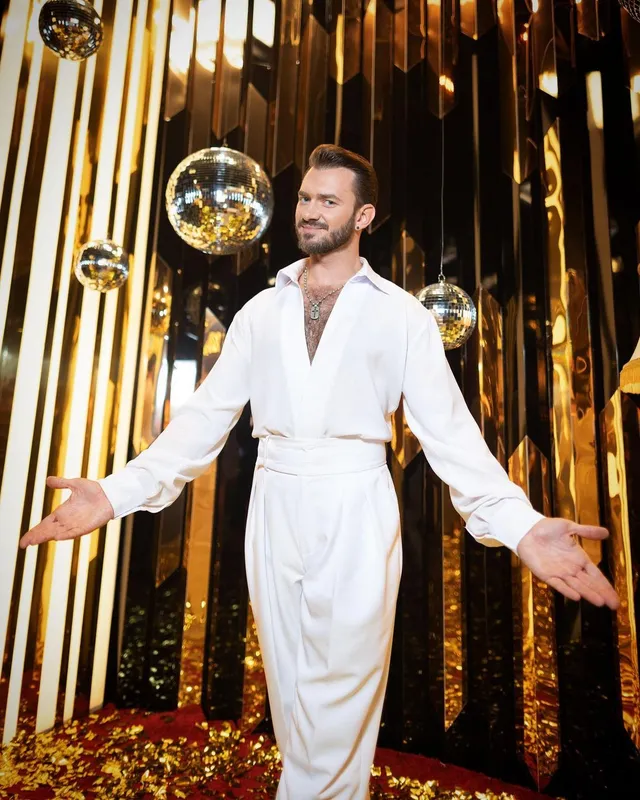 Дмитрий Дикусар Дмитрий Дикусар