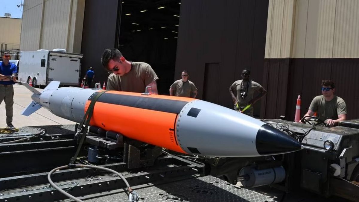 Ядерна бомба нового покоління очікує дозволу на розробку в США Ядерна бомба нового покоління очікує дозволу на розробку в США