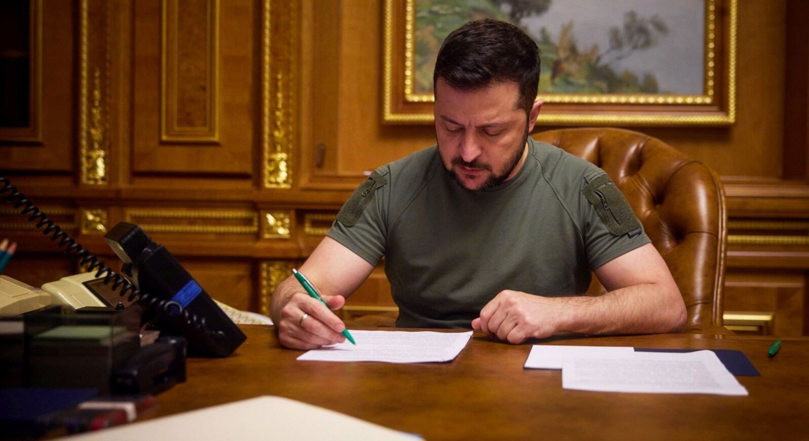 Сергей Лупанчук стал новым командующим ССО - Зеленский сменил командующего ССО - 24 Канал Сергей Лупанчук стал новым командующим ССО - Зеленский сменил командующего ССО - 24 Канал