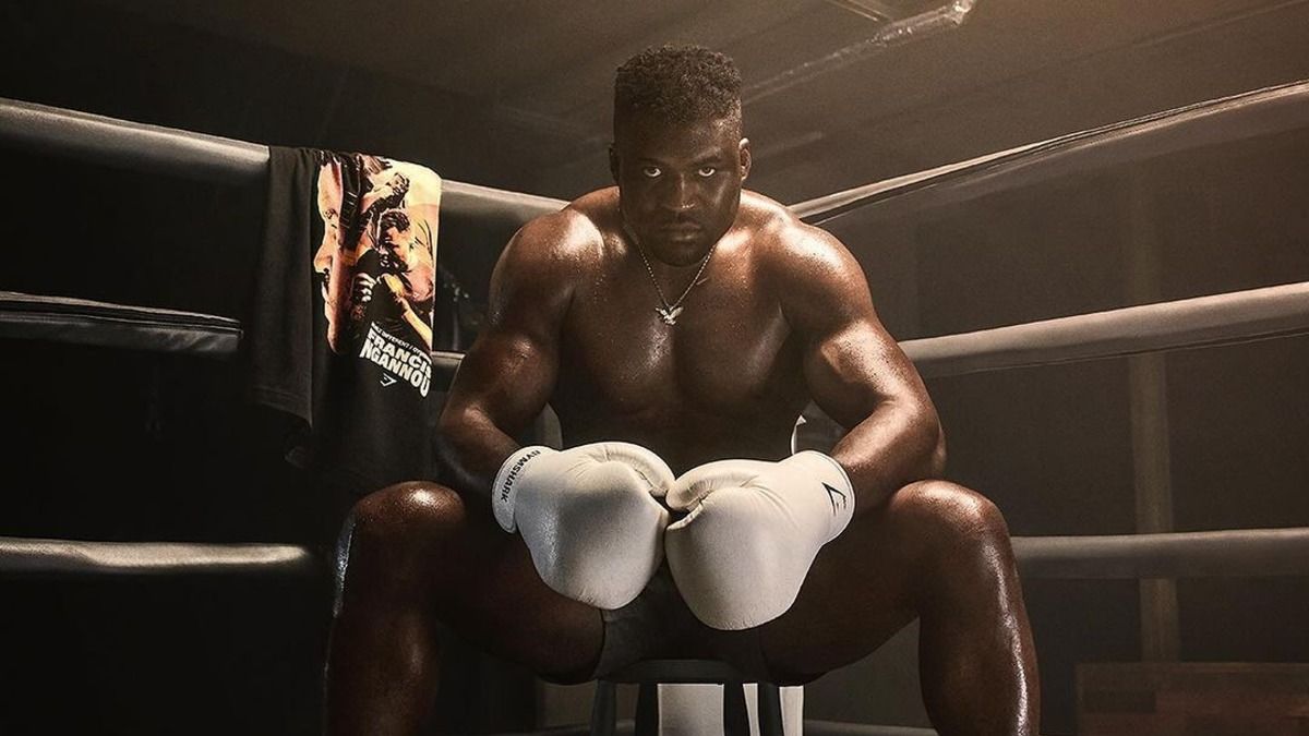 Менеджер Нганну назвал вероятных соперников эксчемпиона UFC в боксе