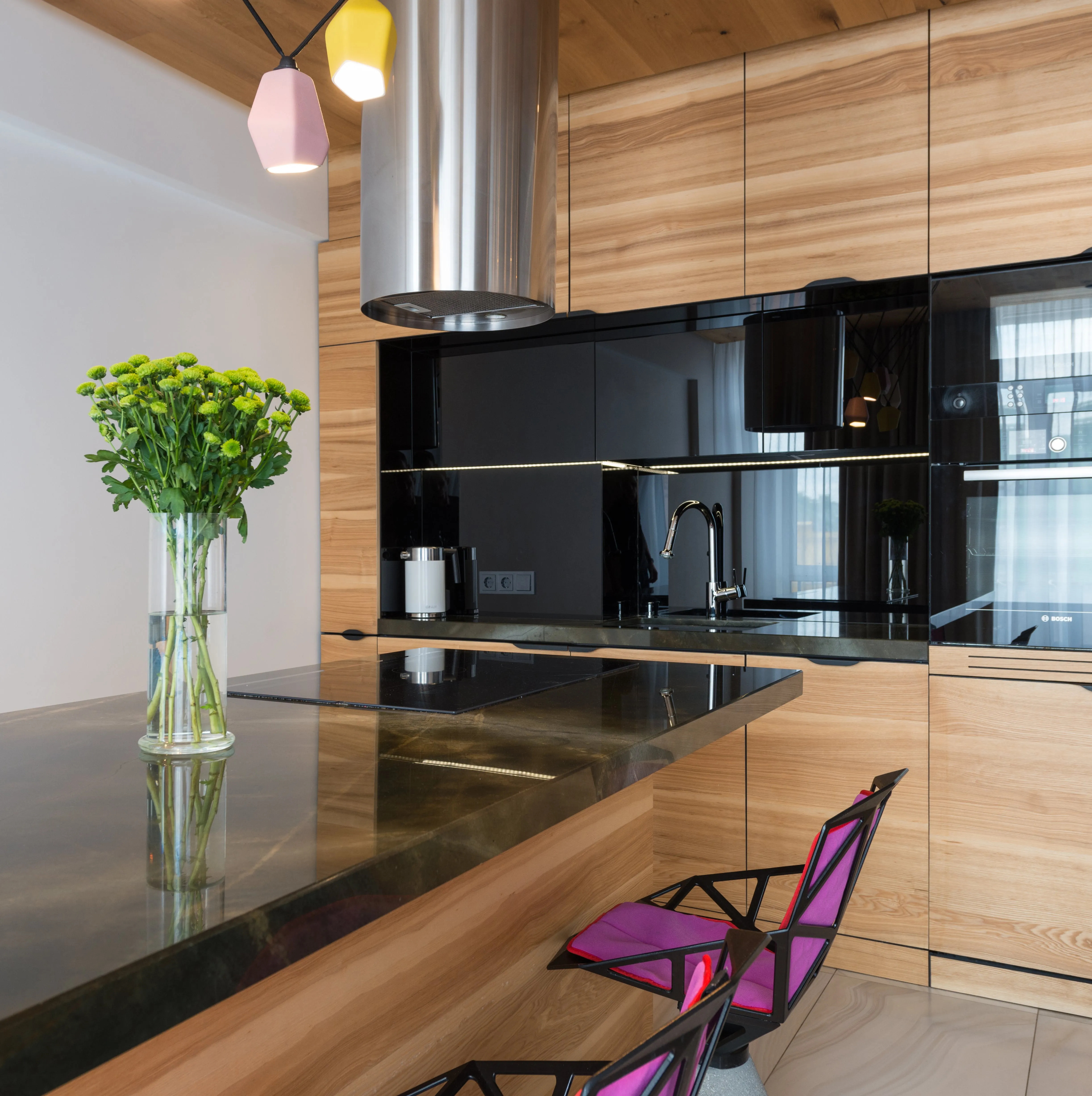 Коричневая кухня Коричневая кухня