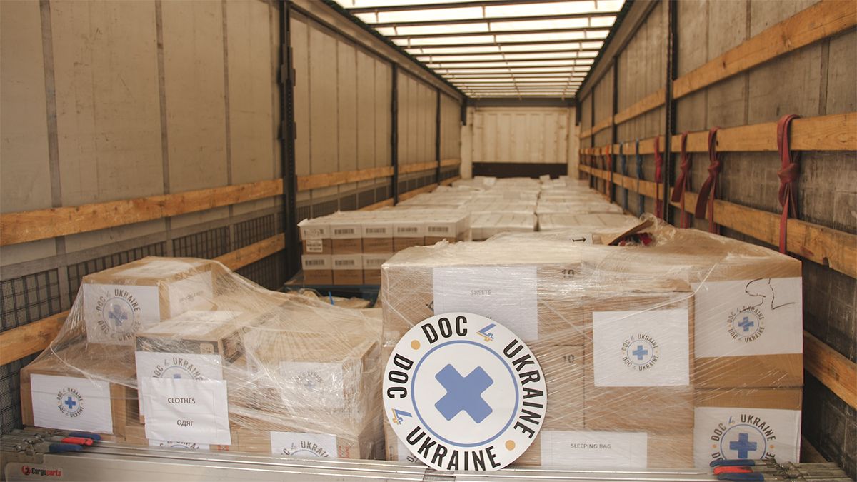 20 тонн продуктів та одягу доставила Українська команда - хто може отримати гумдопомогу- 24 Канал 20 тонн продуктів та одягу доставила Українська команда - хто може отримати гумдопомогу- 24 Канал