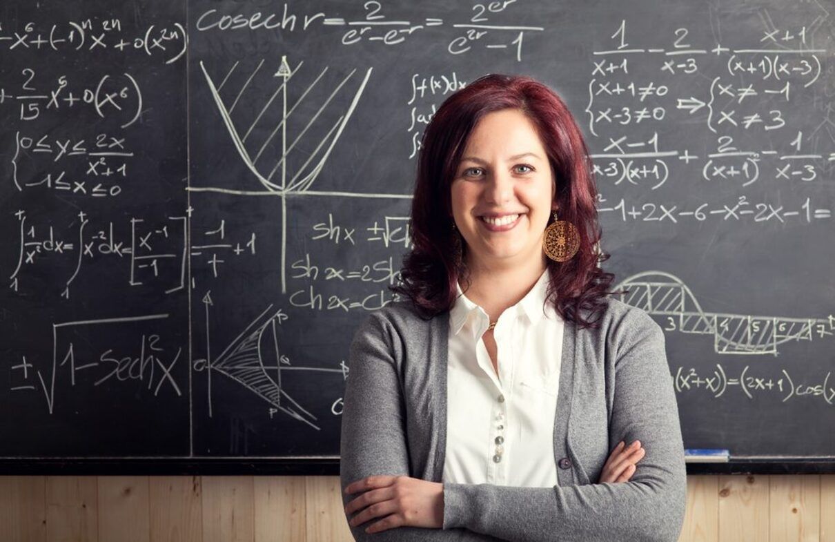 Зарплата вчителя в Україні - Шмигаль анонсував чимале зростання оплати праці педагогів Зарплата вчителя в Україні - Шмигаль анонсував чимале зростання оплати праці педагогів