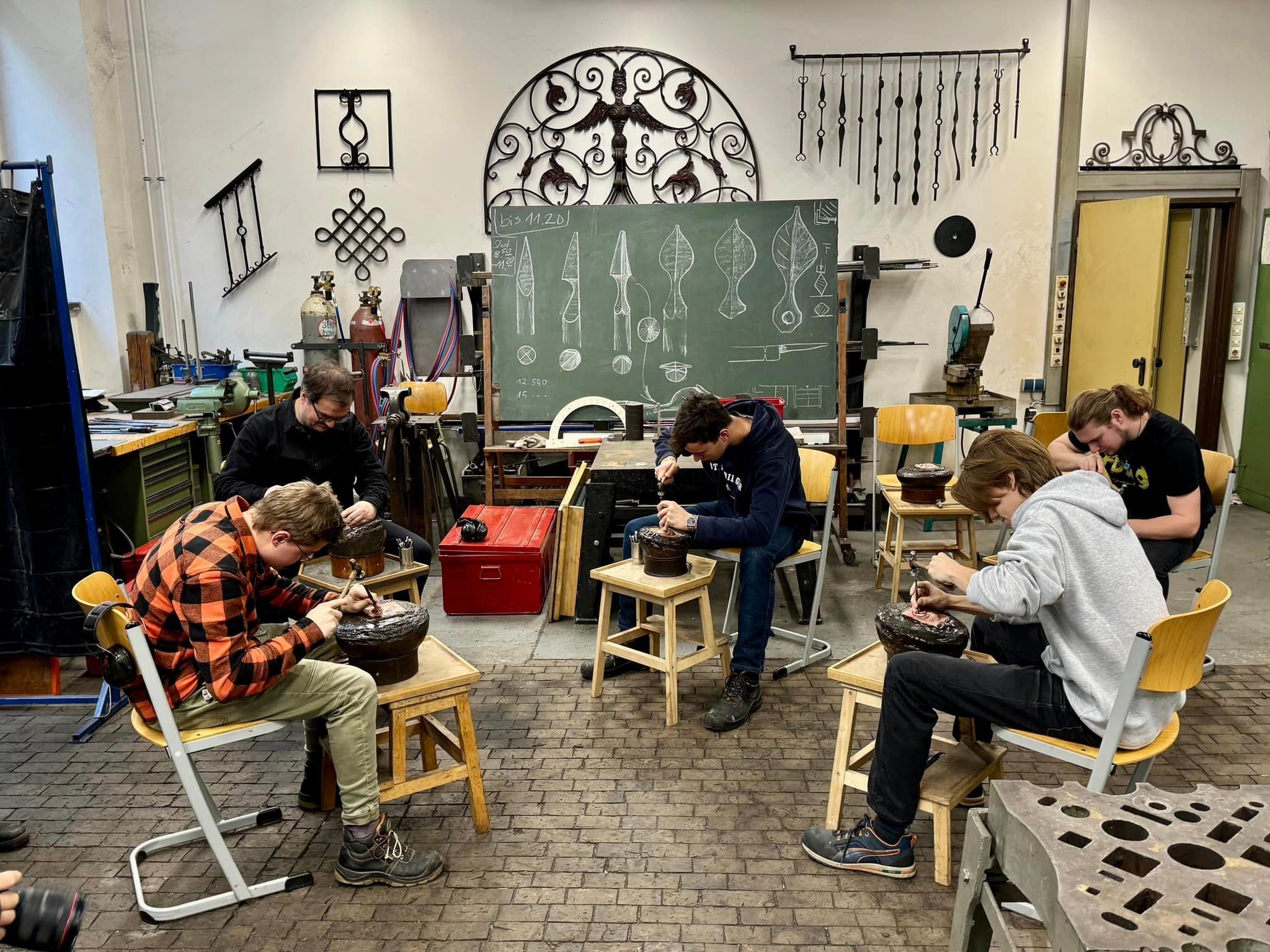 Навчання українців у Німеччині - Лісовий розповів про наших школярів і зарахування оцінок Навчання українців у Німеччині - Лісовий розповів про наших школярів і зарахування оцінок