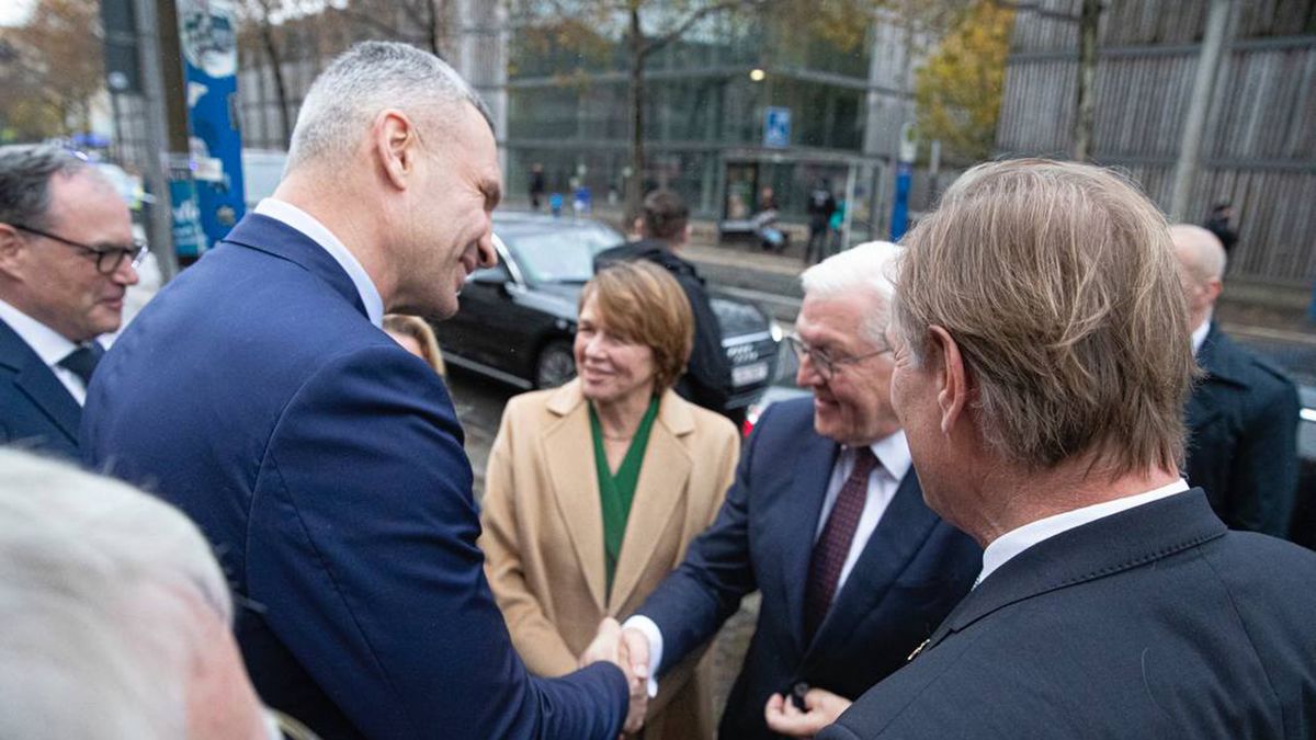 Кличко встретился с президентом ФРГ и министром экономразвития - о чем они говорили - 24 Канал Кличко встретился с президентом ФРГ и министром экономразвития - о чем они говорили - 24 Канал