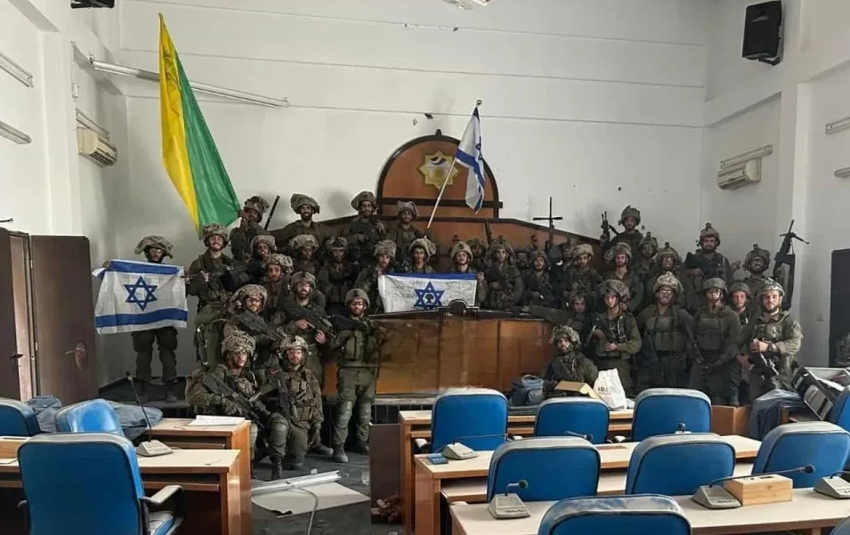 ЦАХАЛ зніс парламент ХАМАС у Газі