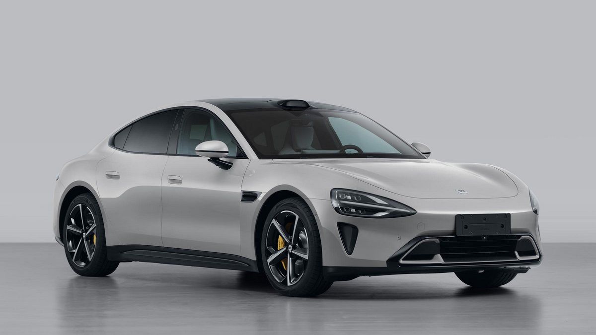 Xiaomi представила свой первый электромобиль китайским регуляторам Xiaomi представила свой первый электромобиль китайским регуляторам